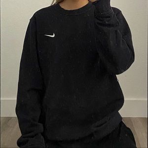 Black Nike Crewneck Sweatshirt
